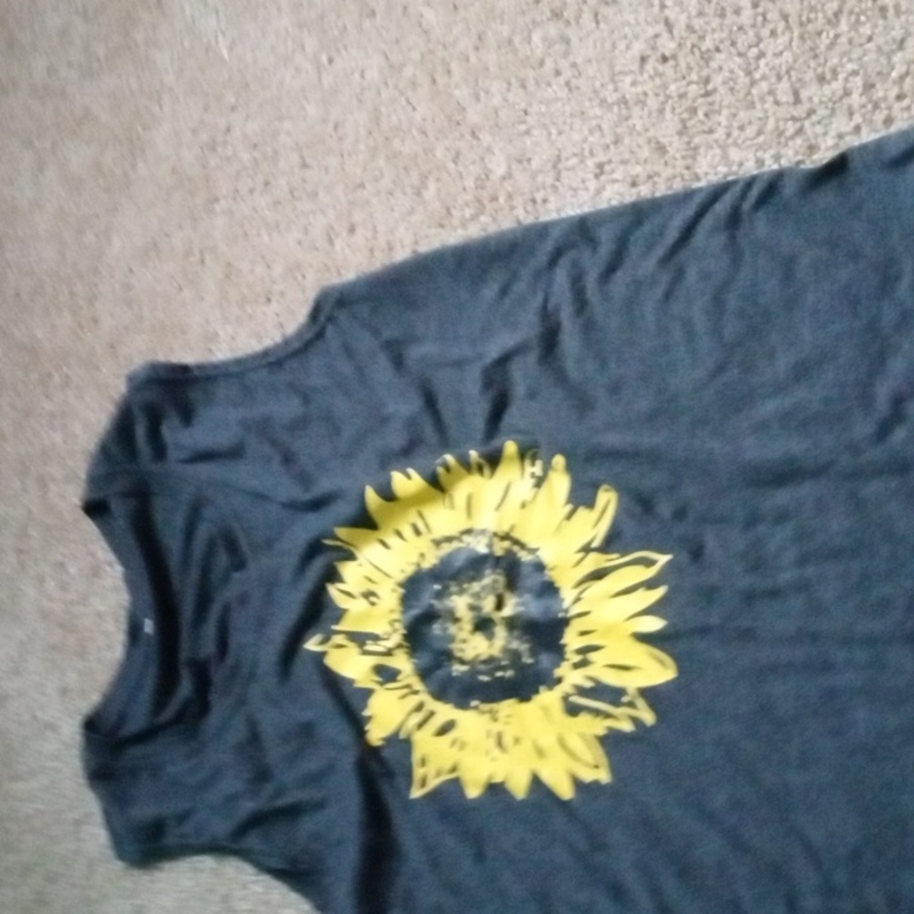 Gray Tank Top with Yellow Sunflower Design
